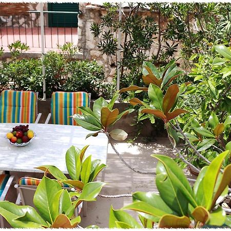 Apartment Dane Primosten Luaran gambar